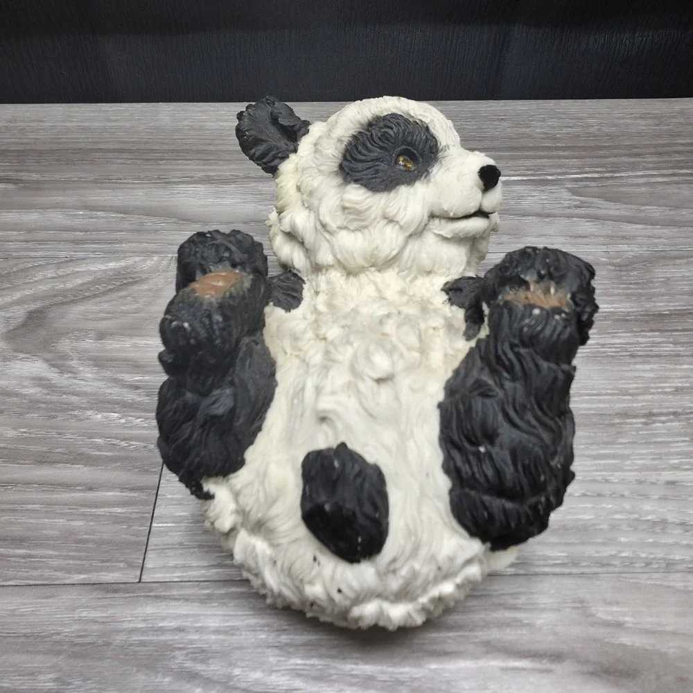 Vintage Panda Bear Heavy Cast Resin Figure Wind Up Musical Nature‎ Art
